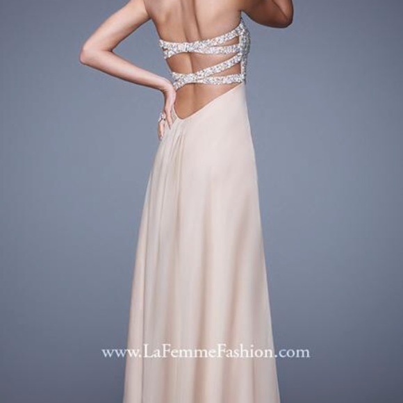 La femme long pink prom dress - Picture 4 of 4